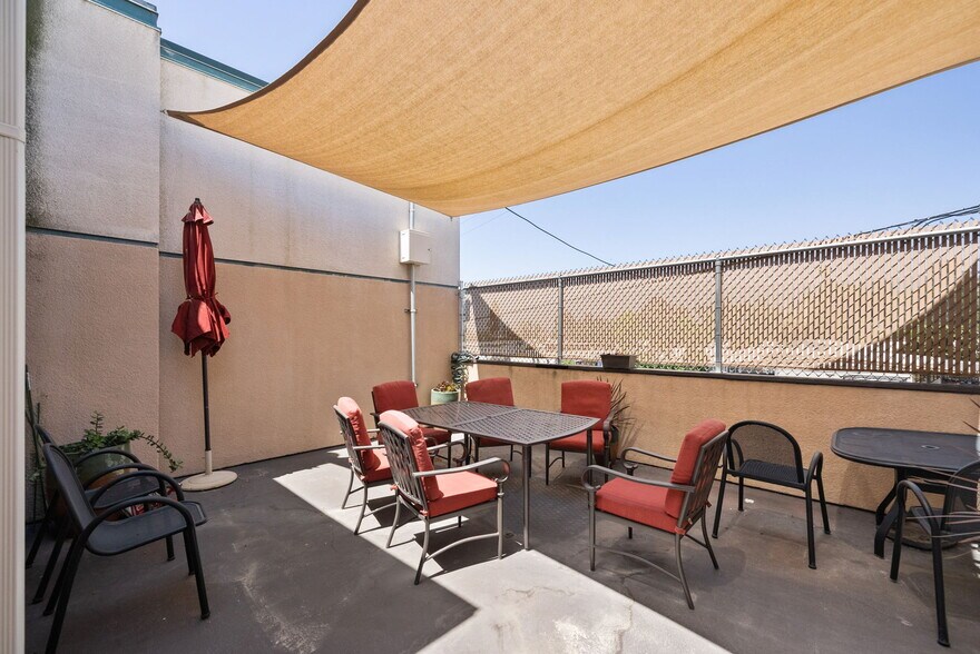 More Photos Of 777 E Alosta Ave, Azusa Religious Facility For Lease