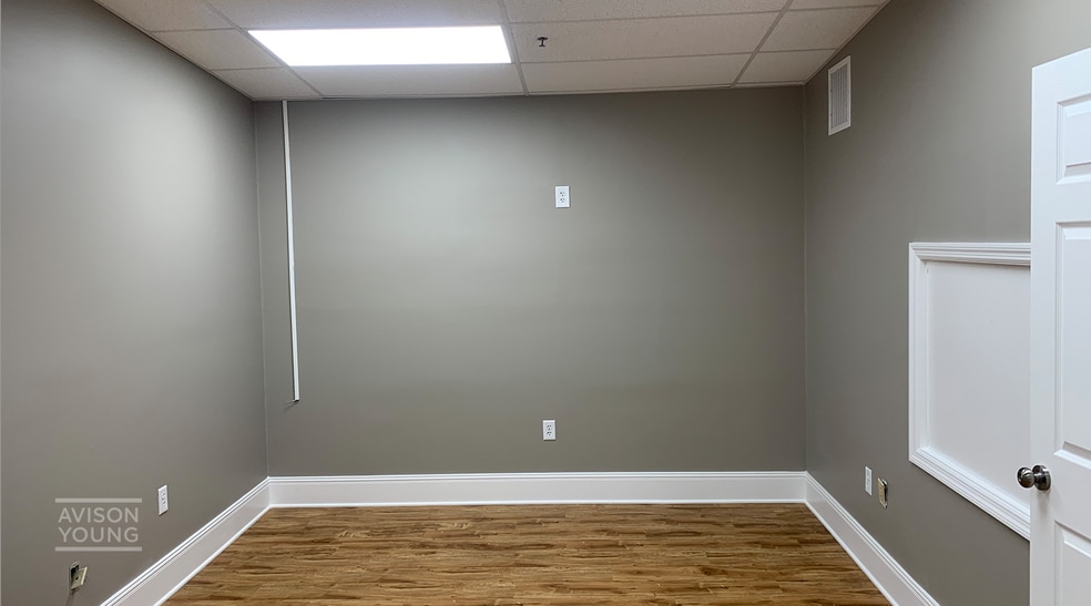 More Photos Of 199 Spence Ln, Nashville Warehouse For Lease