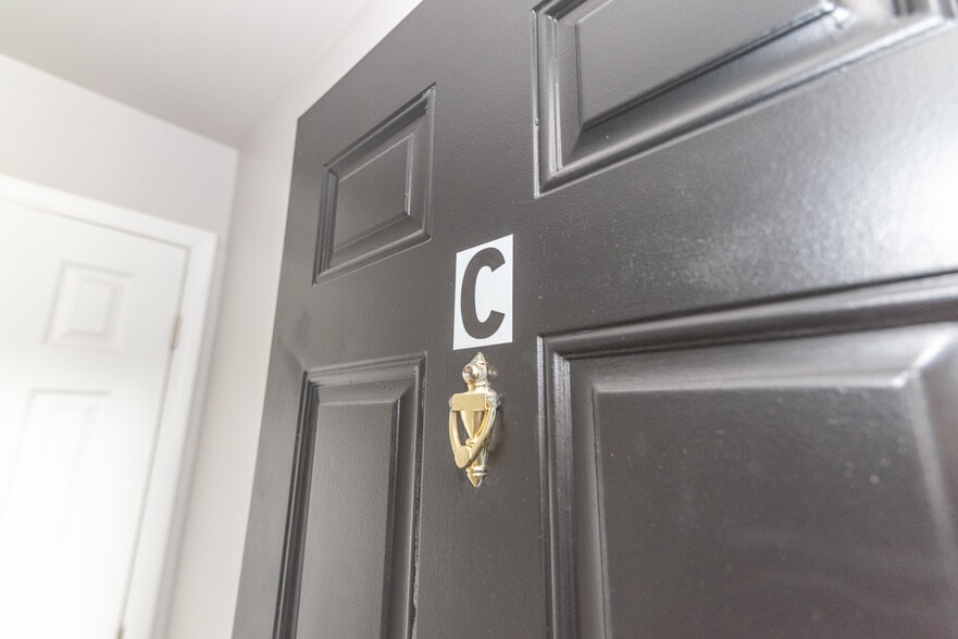 More Photos Of 4907-4921 Frederick Ave, Baltimore Apartments For Sale