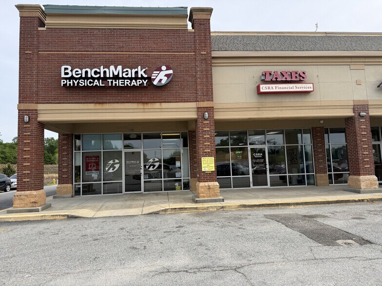 More Photos Of 2215 Tobacco Rd, Augusta Bank For Lease
