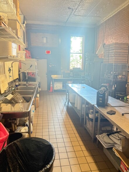 More Photos Of 207 E Virginia St, McKinney General Retail For Lease