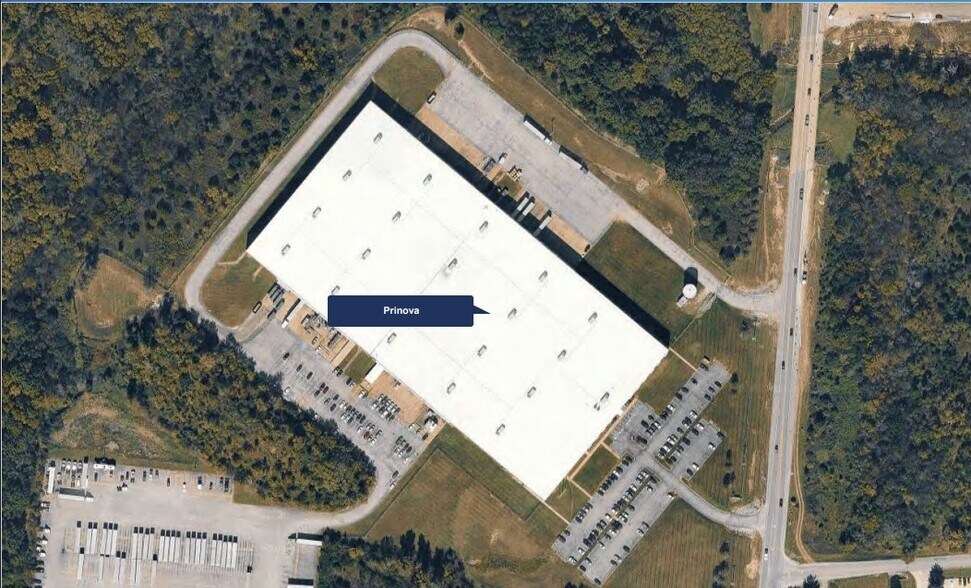 More Photos Of 4637 Port Royal Rd, Spring Hill Distribution For Sale