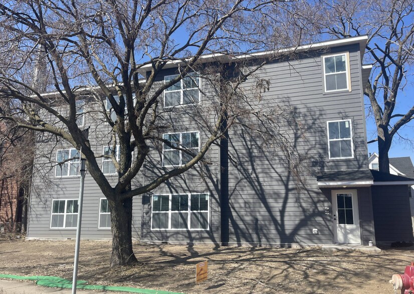More Photos Of 814 6th St SE, Minneapolis Apartments For Sale