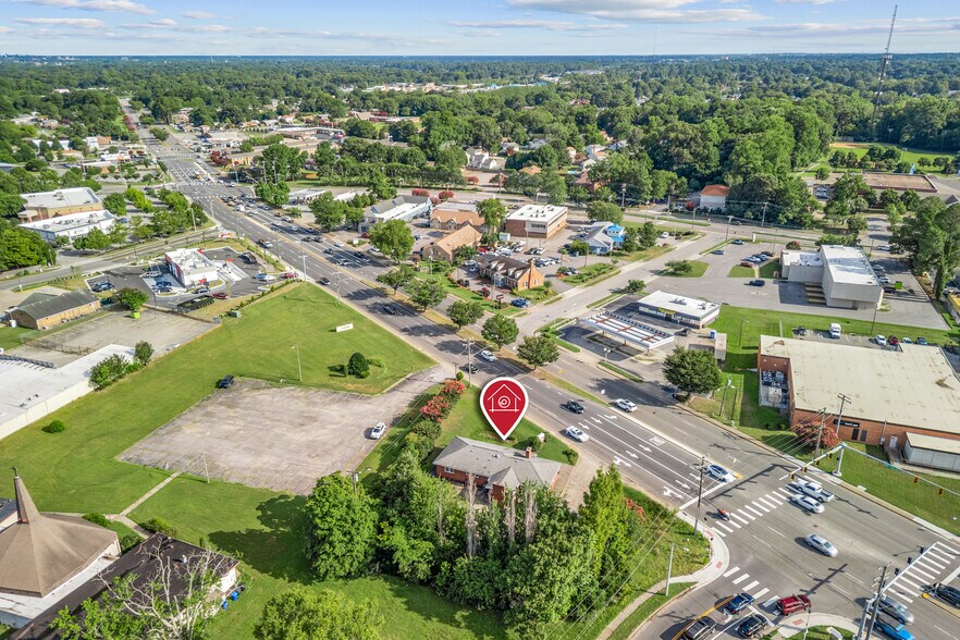 More Photos Of 6041 Indian River Rd, Virginia Beach Office Residential For Sale