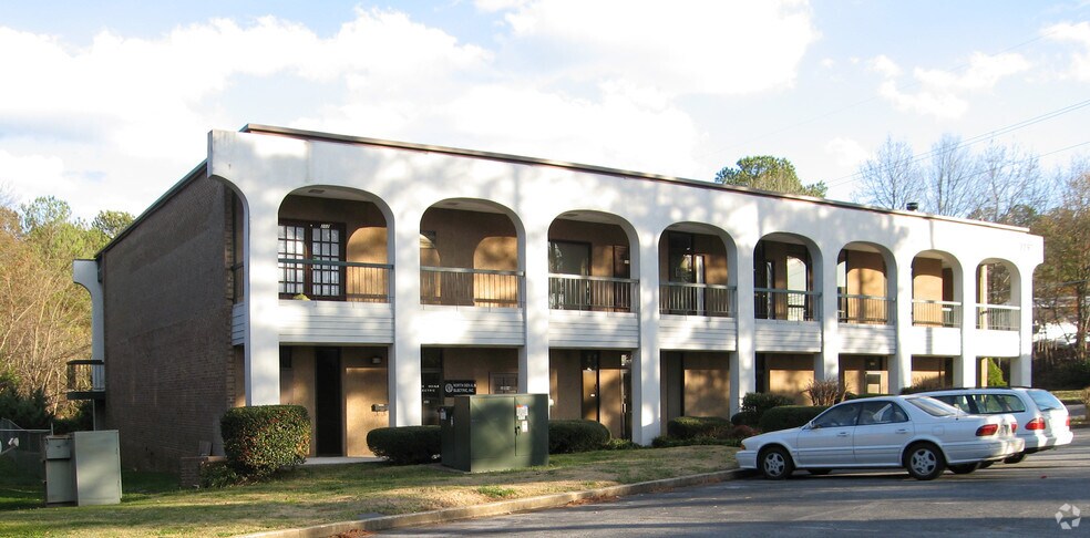 More Photos Of 3297 Northcrest Rd, Atlanta Office For Lease