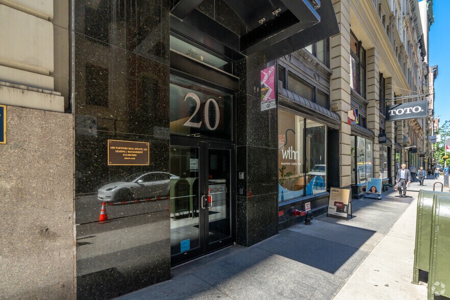 More Photos Of 20 W 22nd St, New York Office For Lease