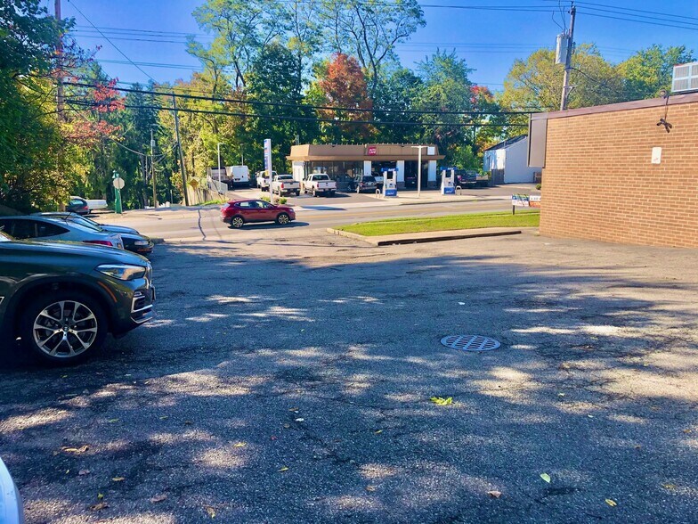 More Photos Of 192-196 N Highland Ave, Ossining Storefront For Lease