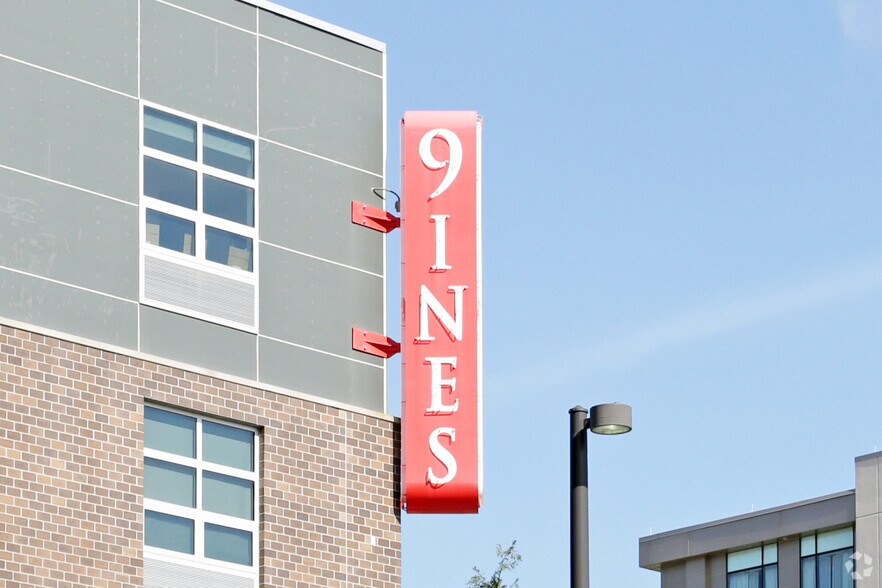 More Photos Of 1313 Cuming St, Omaha Apartments For Lease