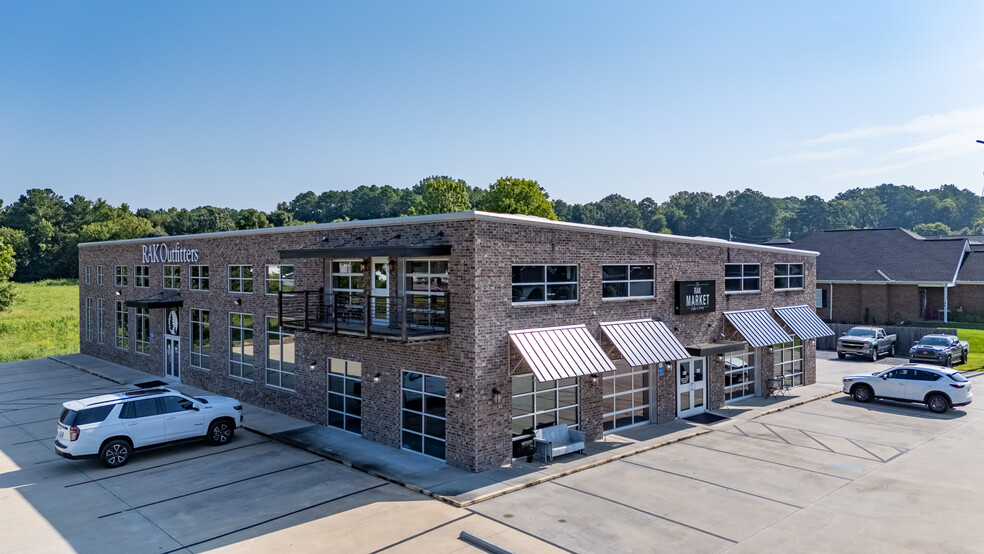 Primary Photo Of 625 Blackwood Ter, Calhoun Storefront For Lease