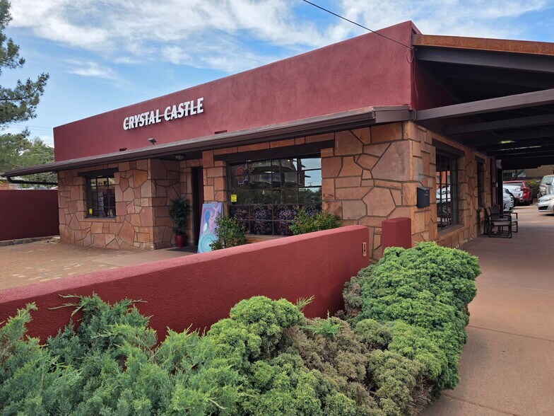 More Photos Of 350 Jordan Rd, Sedona Freestanding For Sale