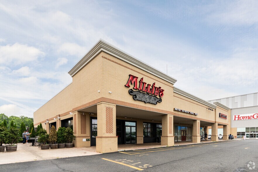 More Photos Of , Staten Island General Retail For Sale