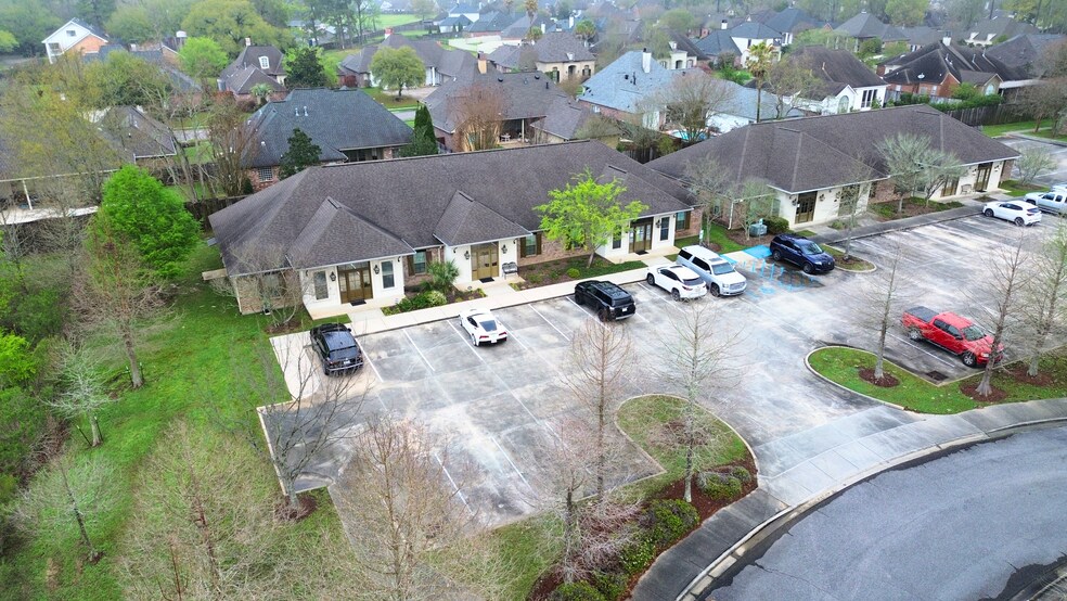 More Photos Of 16851 Jefferson Hwy, Baton Rouge Office For Lease