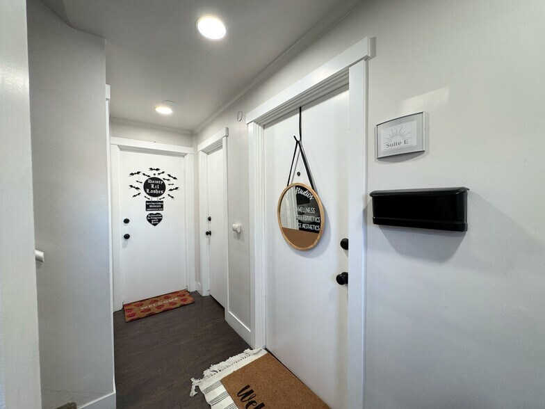 More Photos Of 105 Mount Rose St, Reno General Retail For Sale