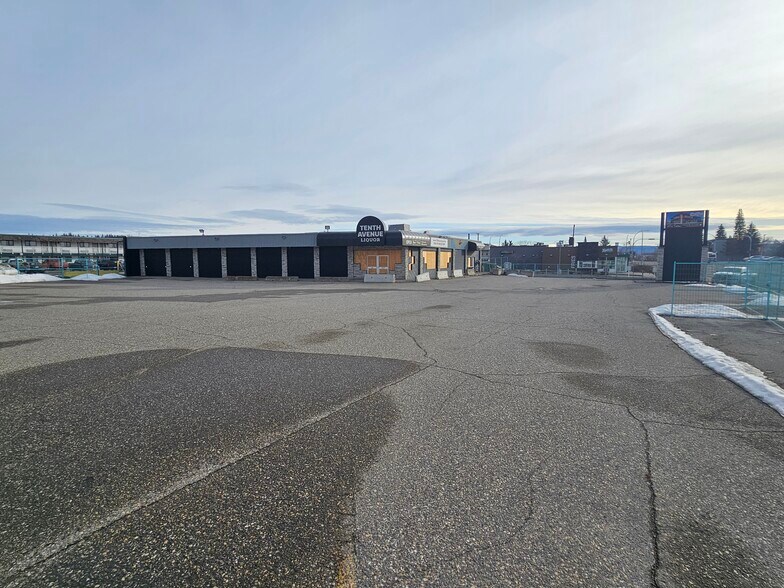More Photos Of 3240 10th ave, Prince George General Retail For Lease