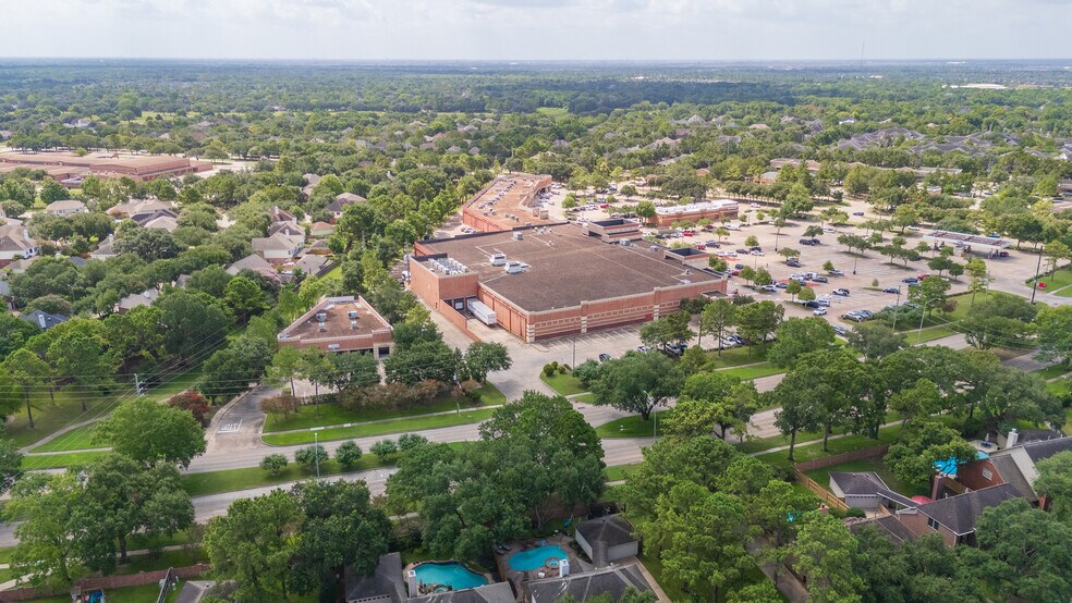 More Photos Of 3333 S Mason Rd, Katy Office For Lease