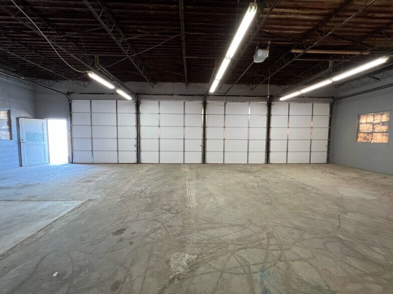 More Photos Of 2904 NW Fort Sill Blvd, Lawton Warehouse For Sale