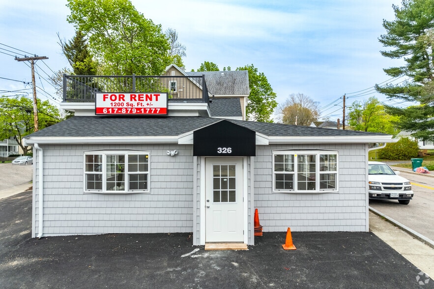 More Photos Of 326 N Washington St, North Attleboro General Retail For Lease