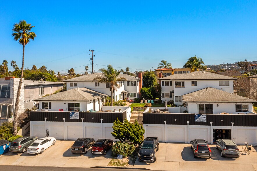 More Photos Of 124-128 Palos Verdes Blvd, Redondo Beach, Redondo Beach Apartments For Sale