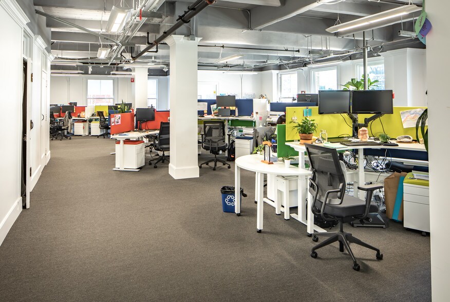 More Photos Of 1212 Broadway, Oakland Office For Lease