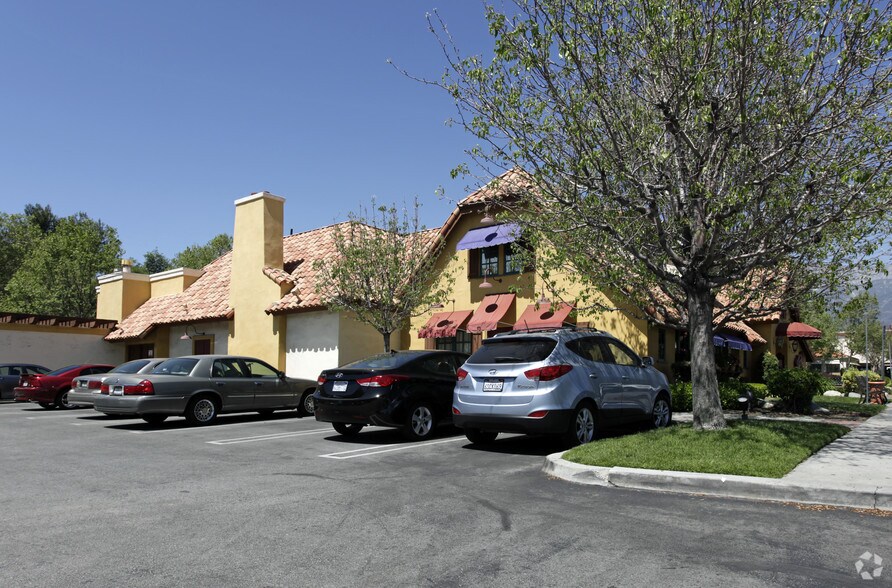 More Photos Of 10909 Foothill Blvd, Rancho Cucamonga Restaurant For Lease