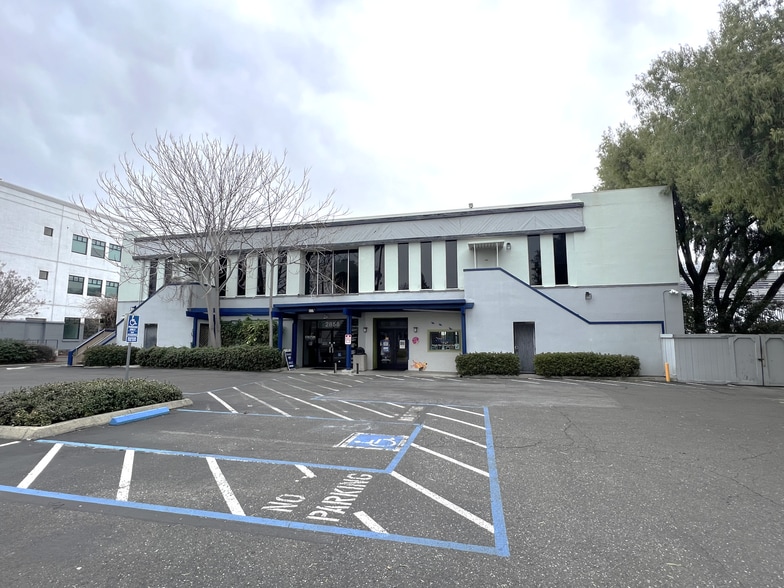 More Photos Of 2858 Stevens Creek Blvd, San Jose Medical For Lease