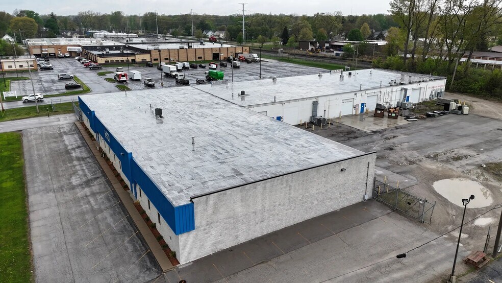 More Photos Of 6920 Hall St, Holland Warehouse For Sale