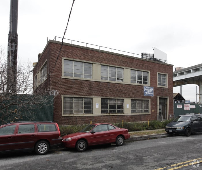 More Photos Of 27-21 51st St, Long Island City Warehouse For Lease
