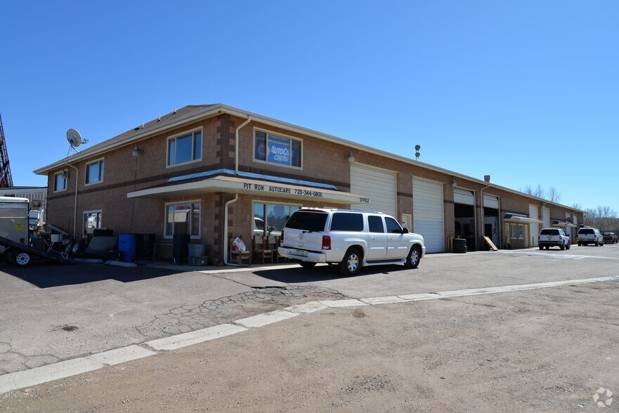 More Photos Of 9612 Titan Park Cir, Littleton Warehouse For Lease