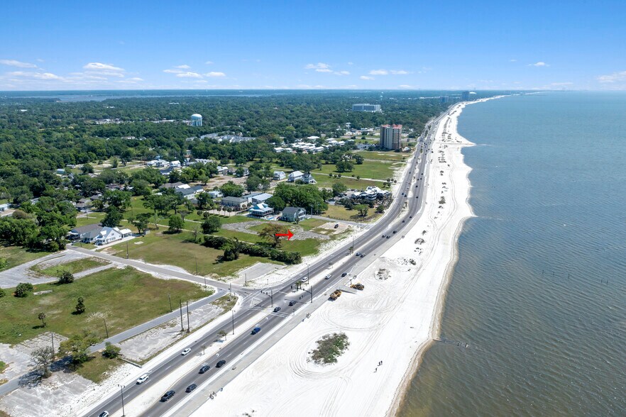More Photos Of 830 E Beach Blvd, Gulfport Land For Sale