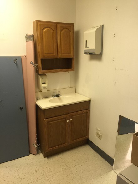 More Photos Of 2555 Lincoln Hwy, Olympia Fields Medical For Lease