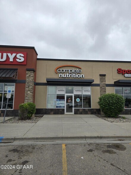 More Photos Of 3221 32nd Ave S, Grand Forks Unknown For Lease