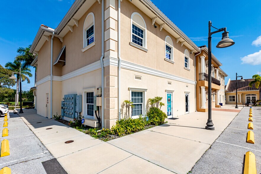 More Photos Of 1500 E Venice Ave, Venice Office For Sale