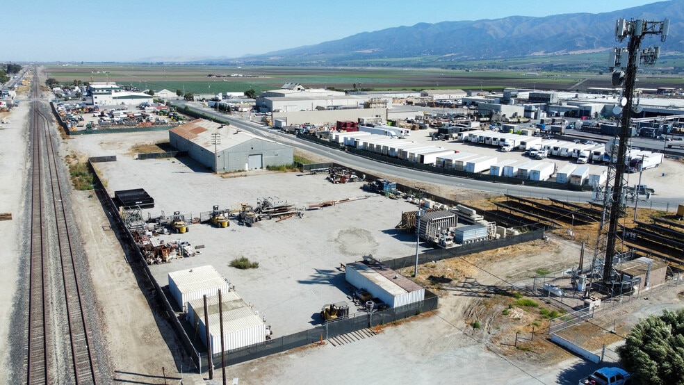 More Photos Of 108 Alpine Dr, Gonzales Warehouse For Sale