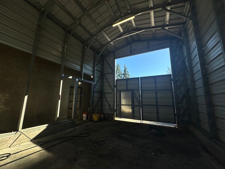 More Photos Of 6801 216th St SW, Mountlake Terrace Manufacturing For Lease