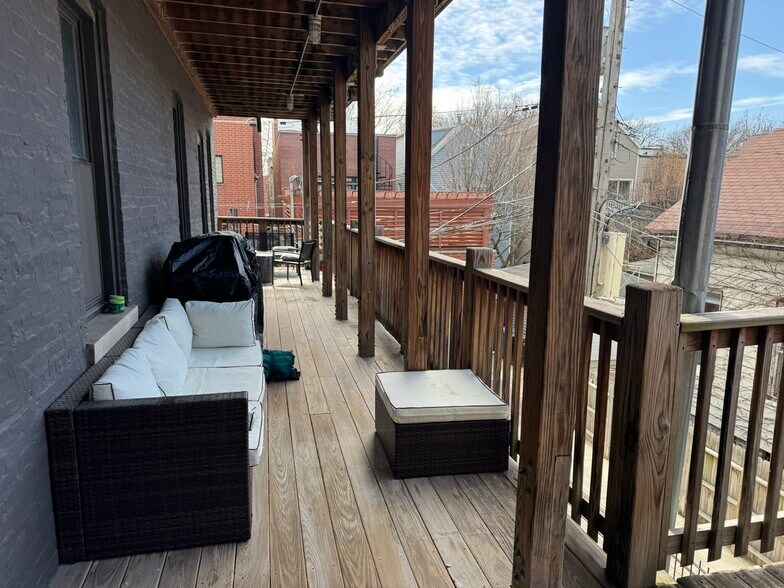 More Photos Of 2848 N Seminary Ave, Chicago Apartments For Sale