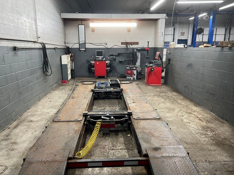 More Photos Of 169 Conowingo Rd, Conowingo Auto Repair For Lease