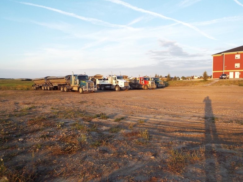 More Photos Of 5702 47th Ave, Lamont Hotel For Sale