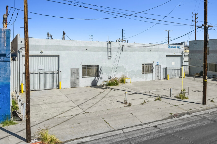 More Photos Of , Los Angeles Unknown For Sale