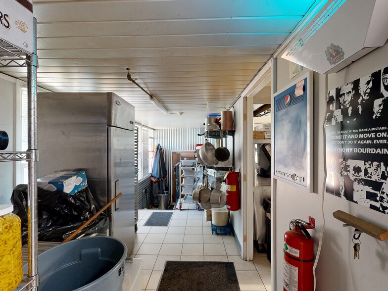 More Photos Of 6990 W Lake Rd, Fairview Restaurant For Sale