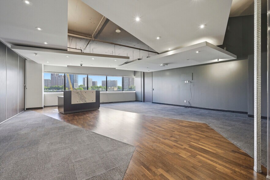 More Photos Of 150 Ferrand Dr, Toronto Unknown For Lease