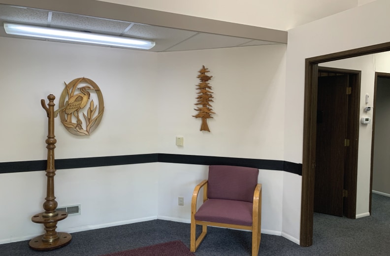 105 Q St, Springfield, OR 97477 Medical For Sale