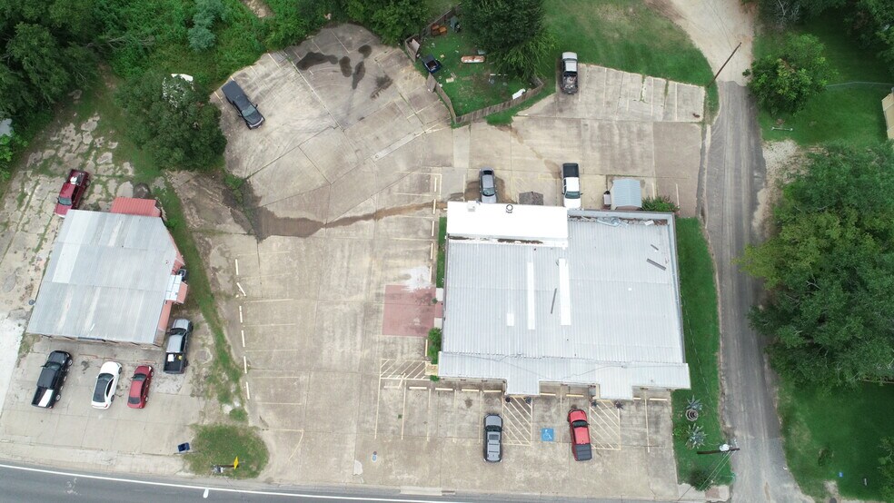 More Photos Of 215 S Washington, Livingston General Retail For Sale