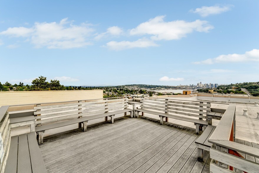 More Photos Of 4014-4020 Aurora Ave N, Seattle Apartments For Sale