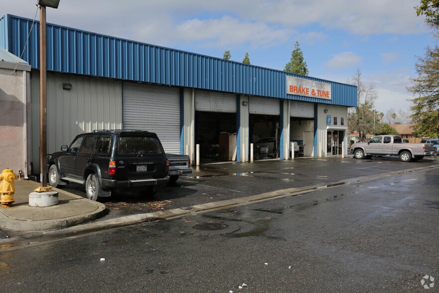 More Photos Of 8129 West Ln, Stockton Auto Repair For Sale