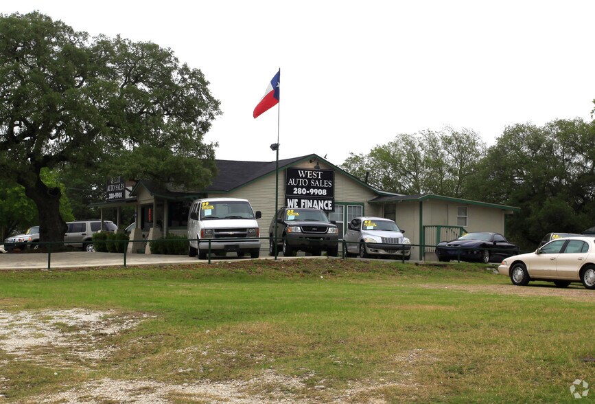 More Photos Of 5401 S Congress Ave, Austin Auto Dealership For Sale