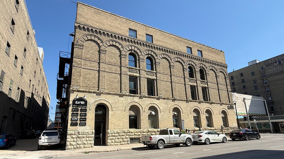 Primary Photo Of 309 Mcdermot Av, Winnipeg Office For Lease