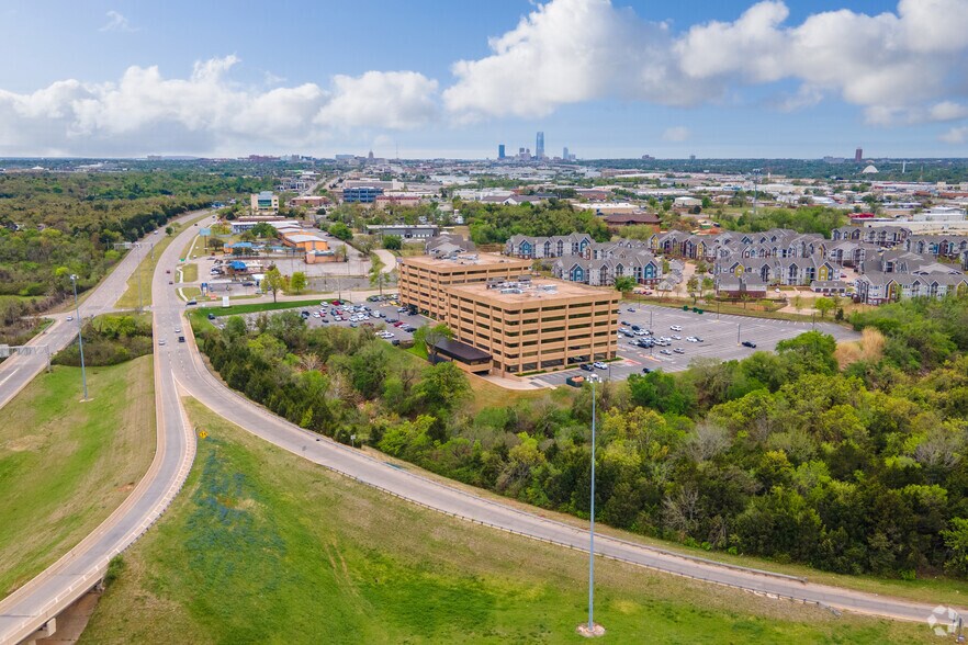 More Photos Of 525 Central Park Dr, Oklahoma City Office For Lease