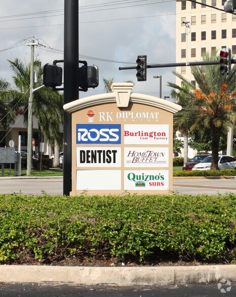 More Photos Of 1401-1995 E Hallandale Beach Blvd, Hallandale Beach Unknown For Lease