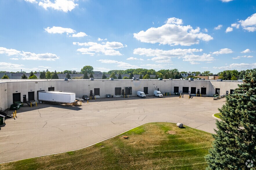 More Photos Of 1060 Lone Oak Rd, Eagan Research And Development For Lease