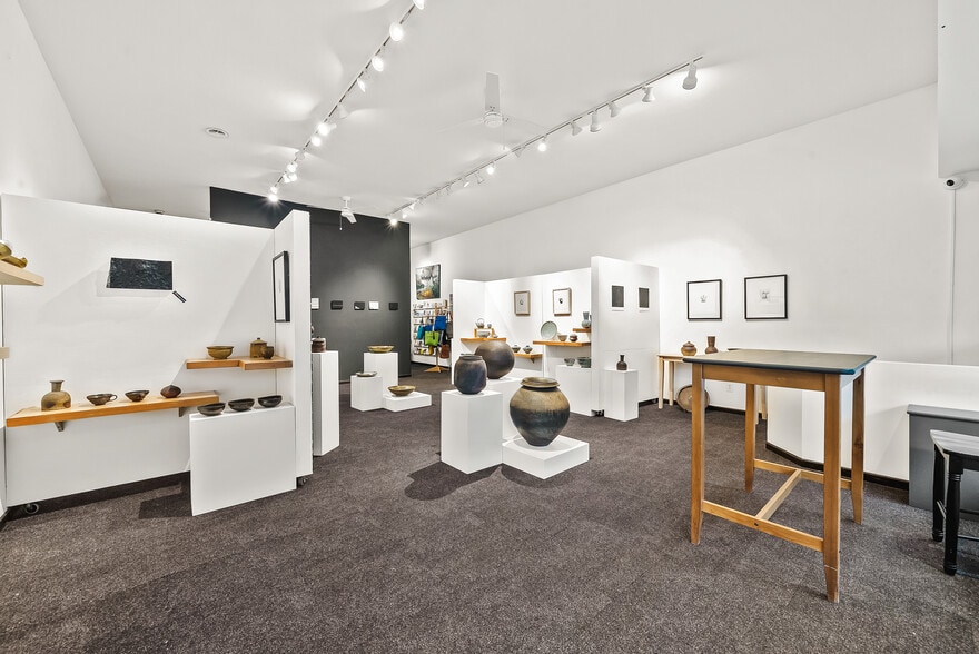 More Photos Of 611-619 Grand Ave, Saint Paul Storefront For Lease